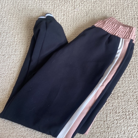 Zara Light Weight Track Pants - Picture 4 of 6